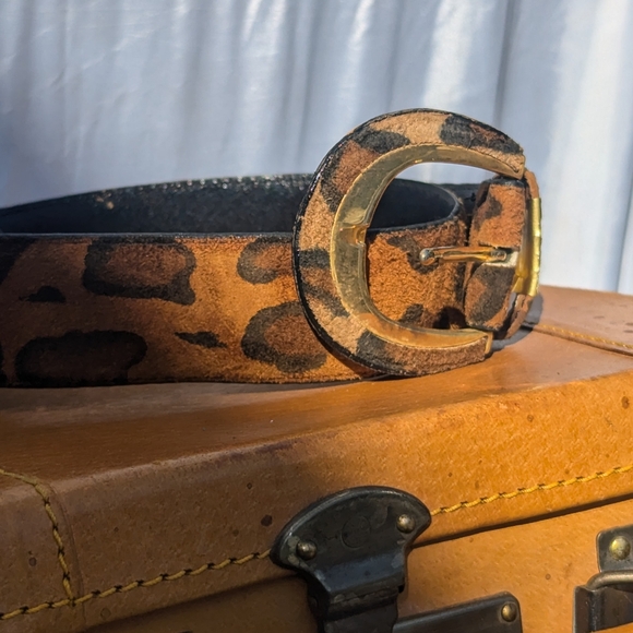 LEATHER CHEETAH PRINT BELT - Picture 1 of 2